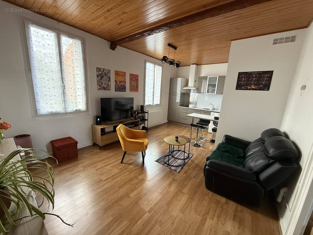 Pièce de vie - Appartement à RENNES
