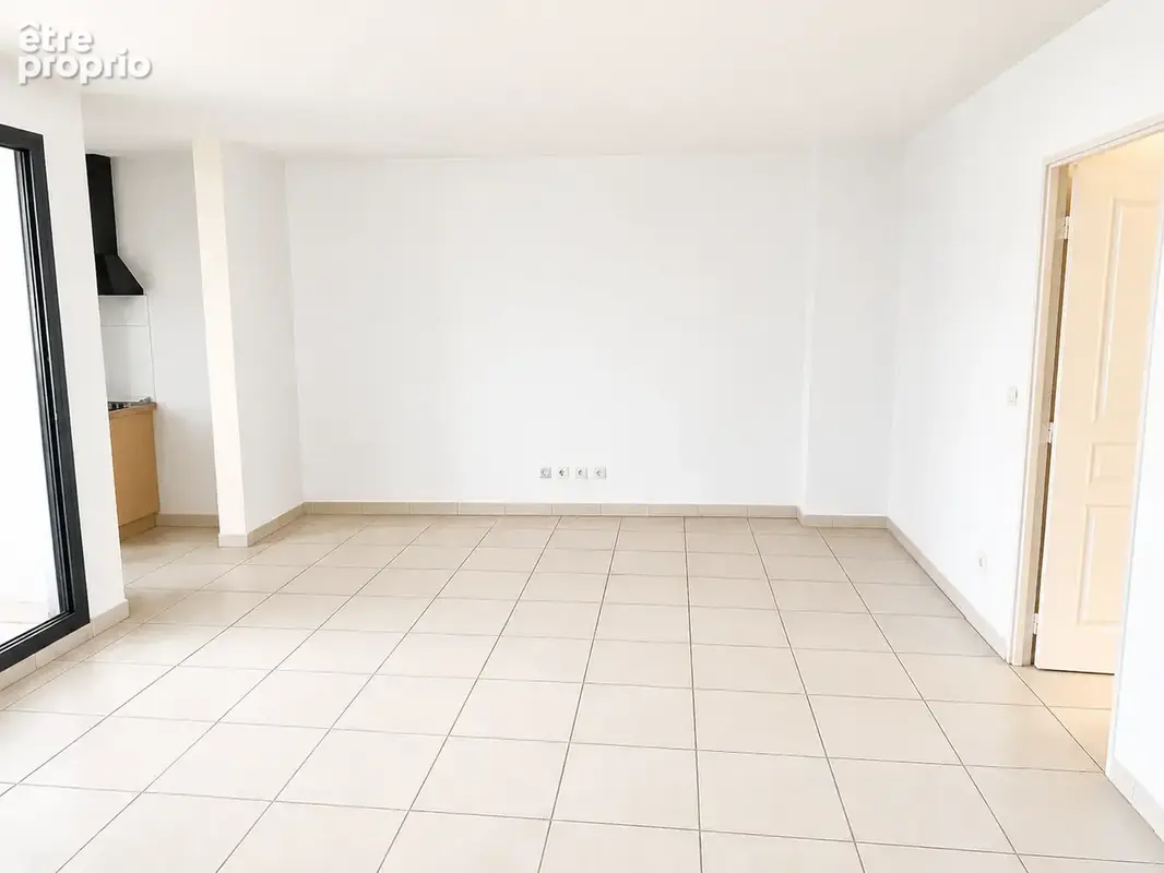 Photo Appartement à Saint-Denis au prix de 159 000€