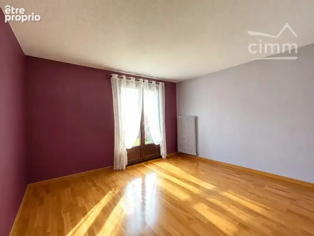 Emplacement privilégié pour cette maison de plain-pied avec jardin et sous-sol total - photo 5