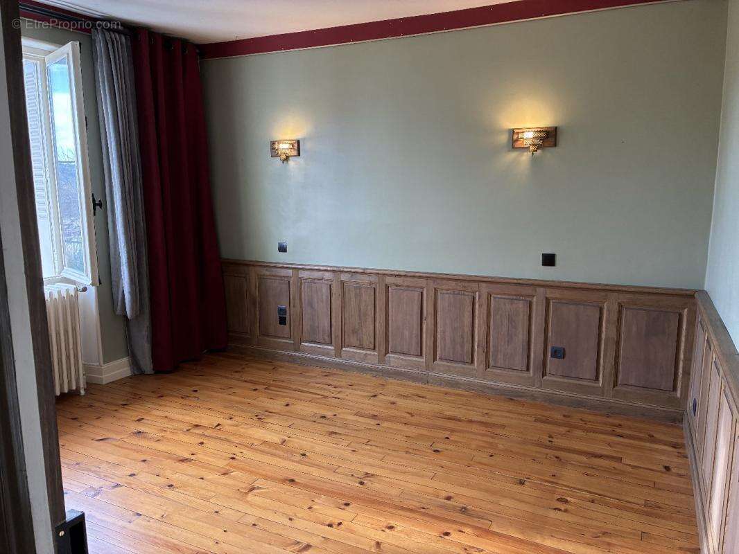 Maison à FIGEAC