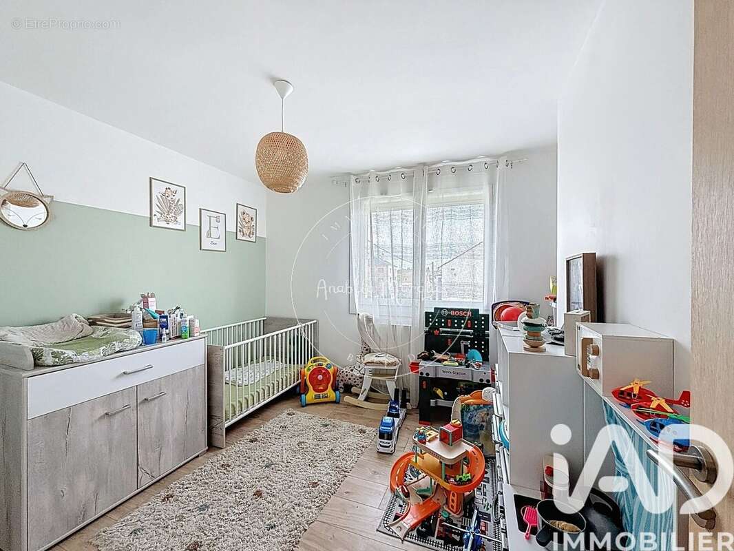 Photo 8 - Maison à MONTLHERY