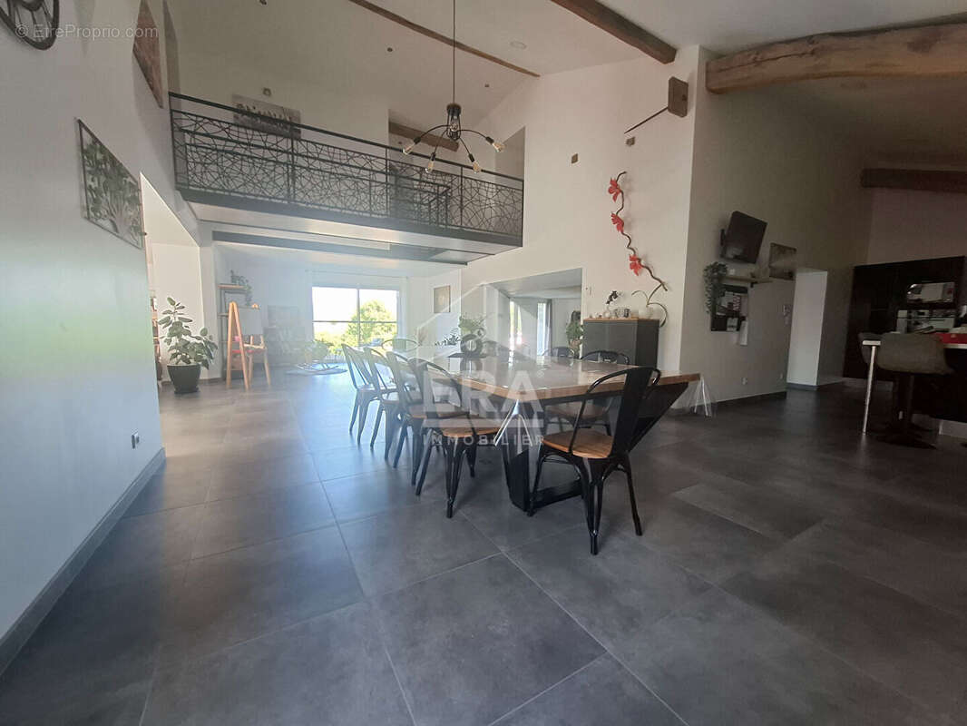 Maison 300m² à marboz - photo 4
