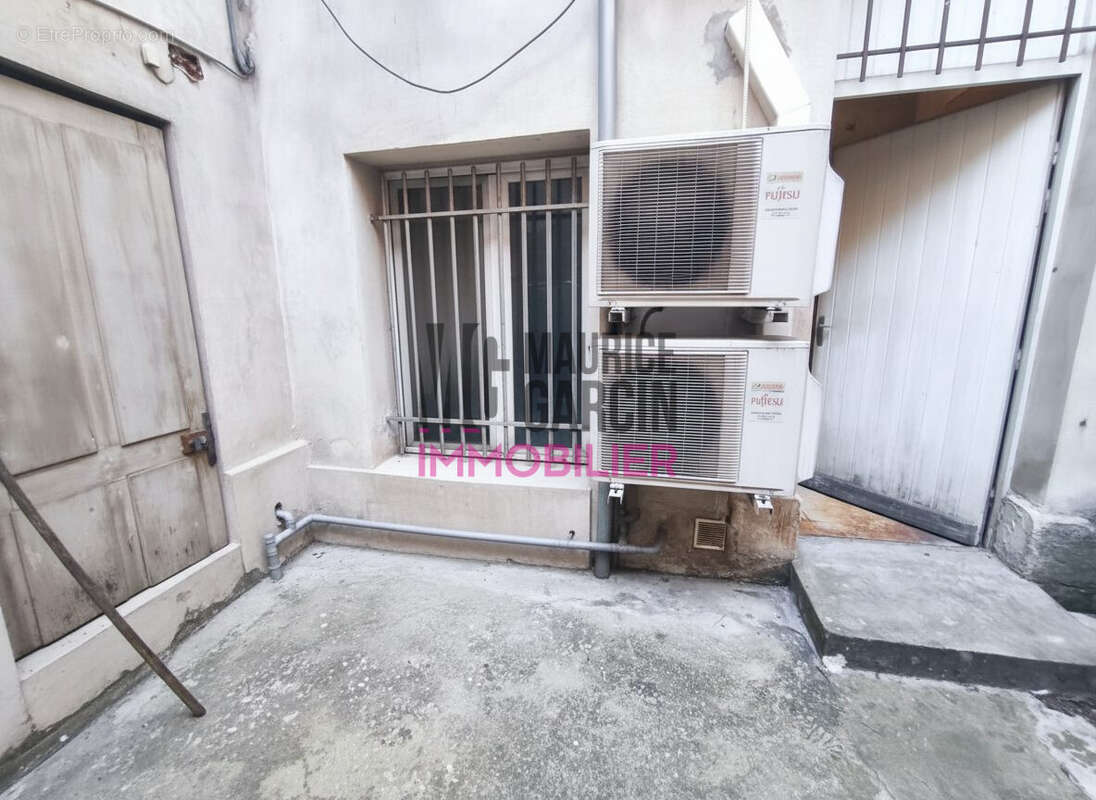 Commerce à CARPENTRAS