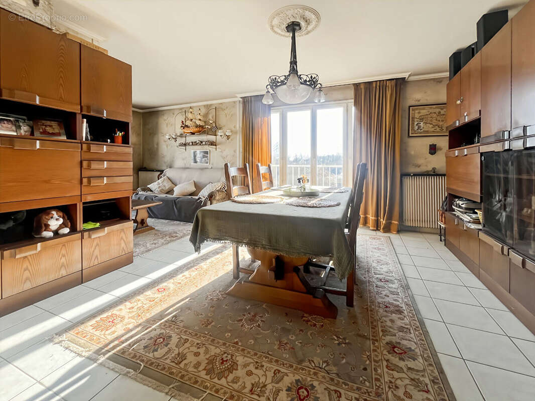 Appartement à VILLEBON-SUR-YVETTE
