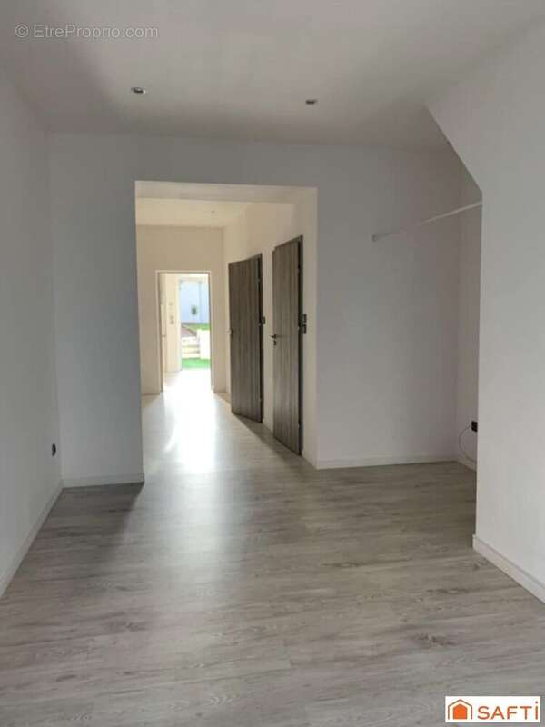 Photo 6 - Appartement à THAON-LES-VOSGES