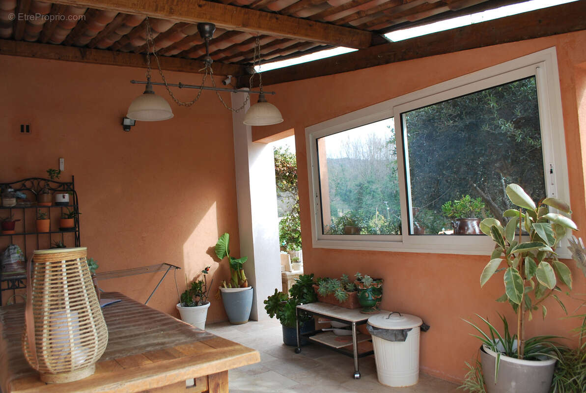 Maison à VILLECROZE