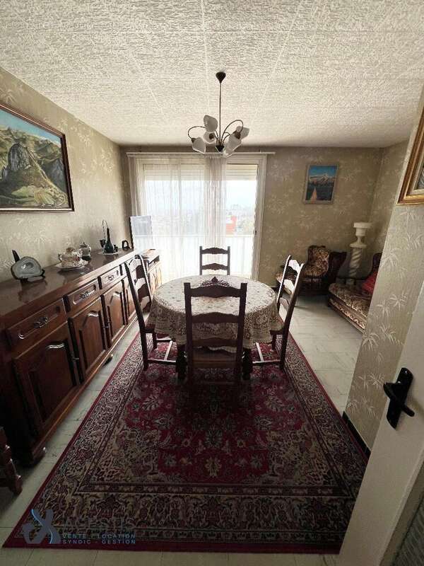   - Appartement à TOULOUSE