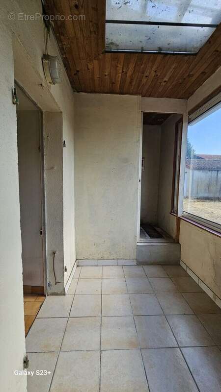 Maison 83 m² à Beauvoir-Sur-Niort  - photo 4