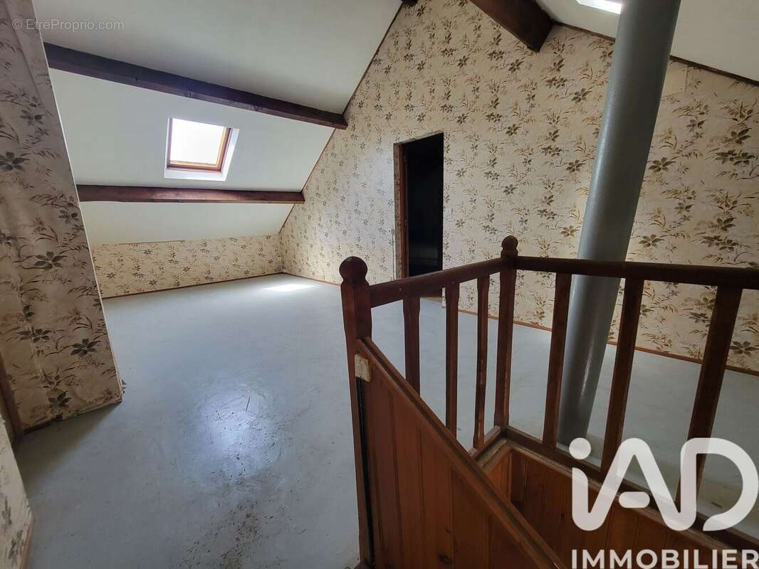 Maison 108 m² à Lechelle  - photo 7