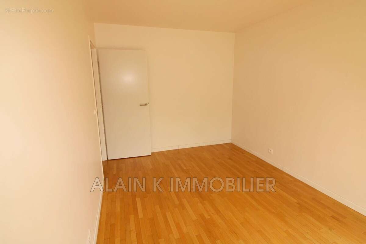 Appartement à CHAVILLE