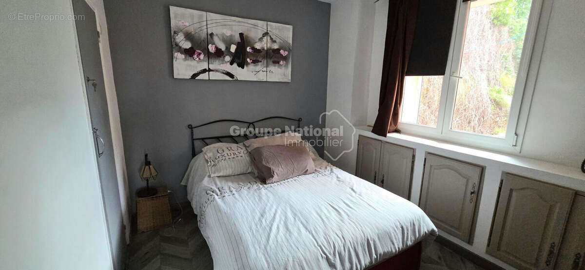 Appartement à MARSEILLE-7E
