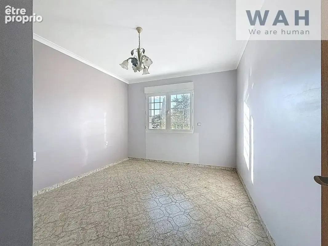 Maison 390m2 - Gros potentiel - Piscine - Terrain 1663m2 - S - photo 21