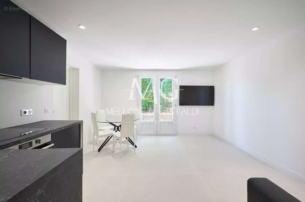 Maison à MOUGINS