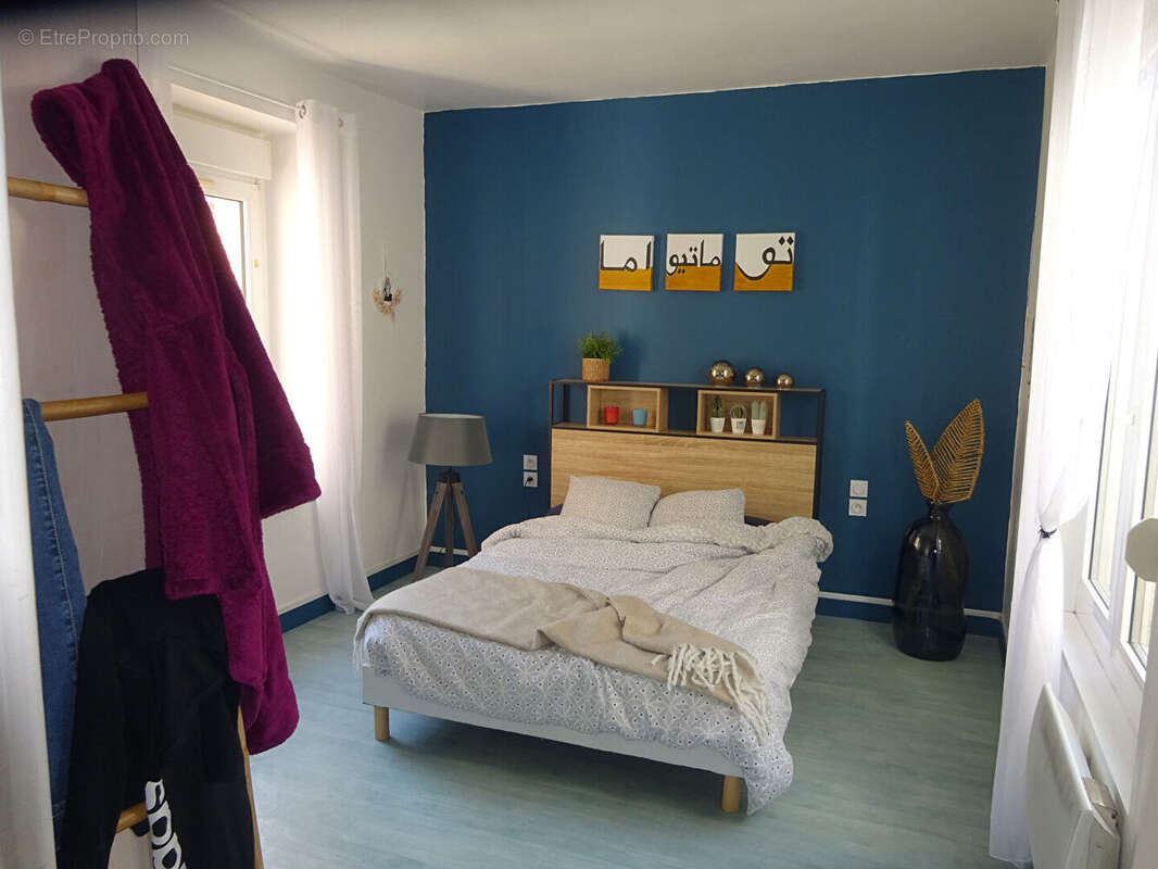 La Ferté-Bernard, hypercentre, appartement 85m² type F4 avec terrasse extérieure - photo 5