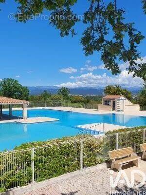 Photo 1 - Maison à ROQUEBRUNE-SUR-ARGENS