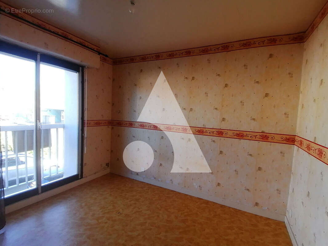 Appartement à MONTCEAU-LES-MINES