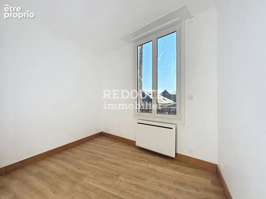 Reims - secteur rue de cernay - appartement t3 - photo 8
