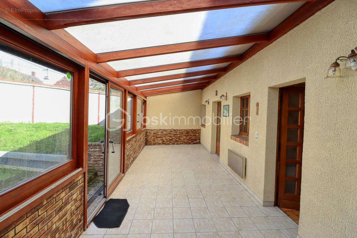 Maison à SAINT-OMER-EN-CHAUSSEE