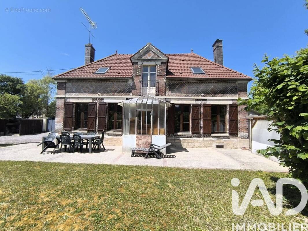 Photo 1 - Maison à SAINT-LYE