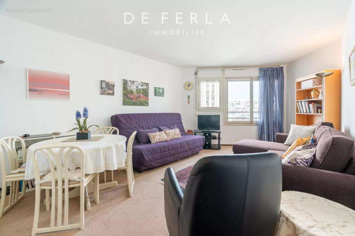 Appartement à PARIS-14E