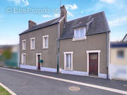 Maison à LA HAYE-DU-PUITS