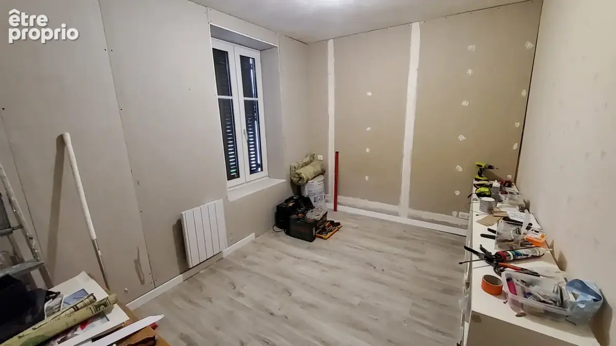 A VENDRE - Maison de ville de 100m2 - 5 pièces - 3 chambres - DERVAL - photo 10