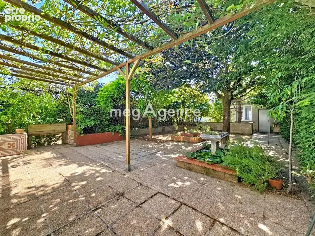 Maison 4 chambres - Atelier 150 M² - photo 17