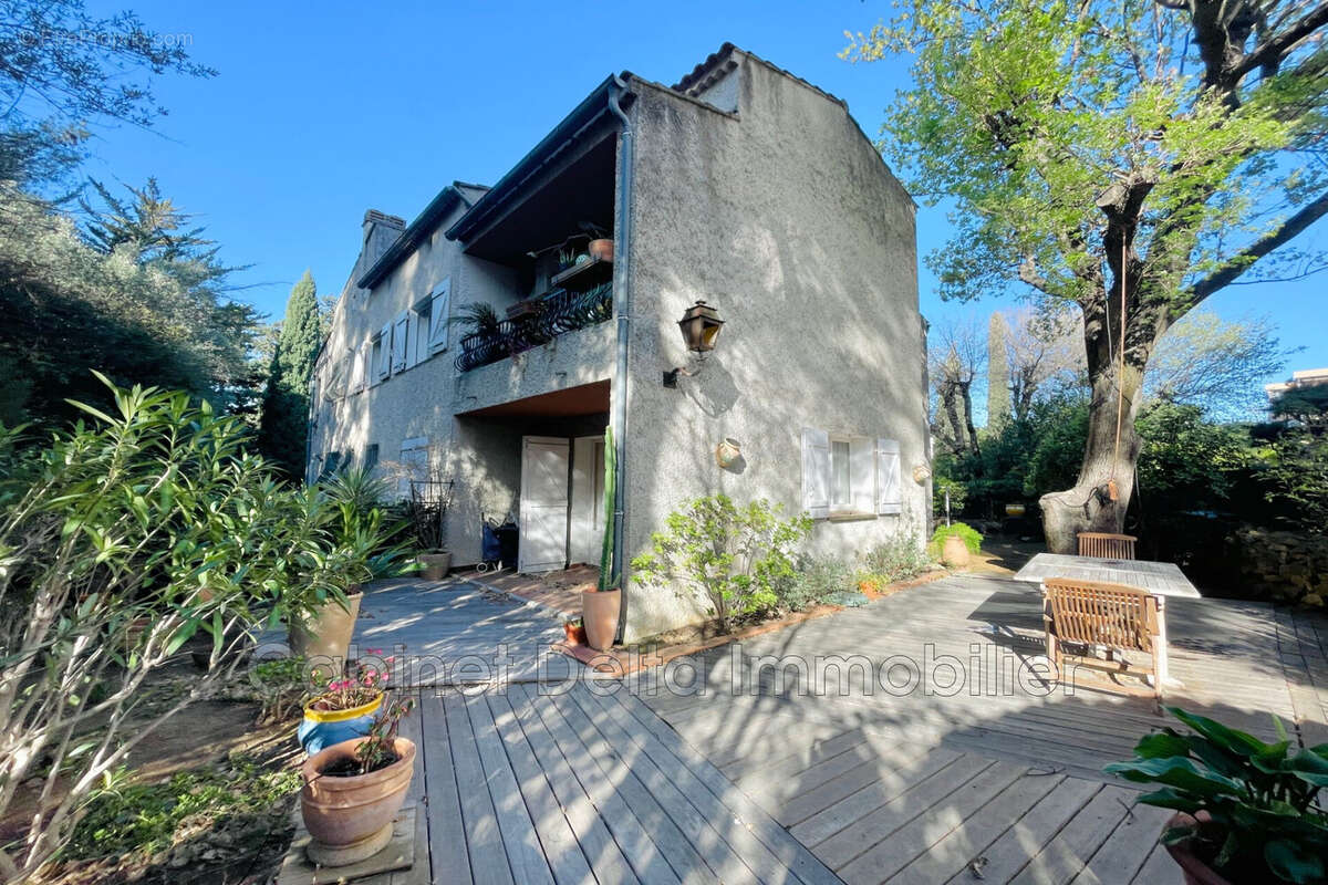 Appartement à SANARY-SUR-MER