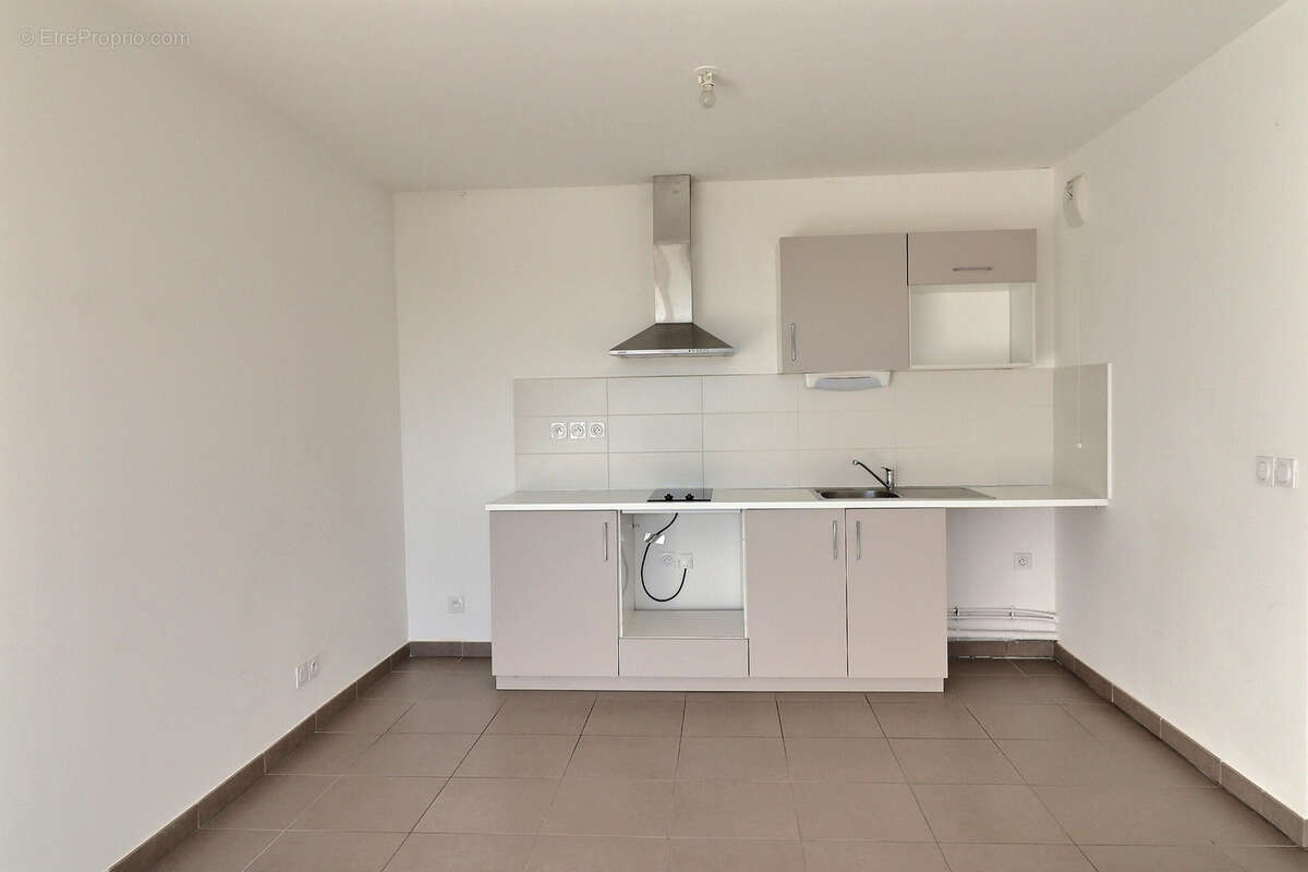 Appartement à CAVEIRAC