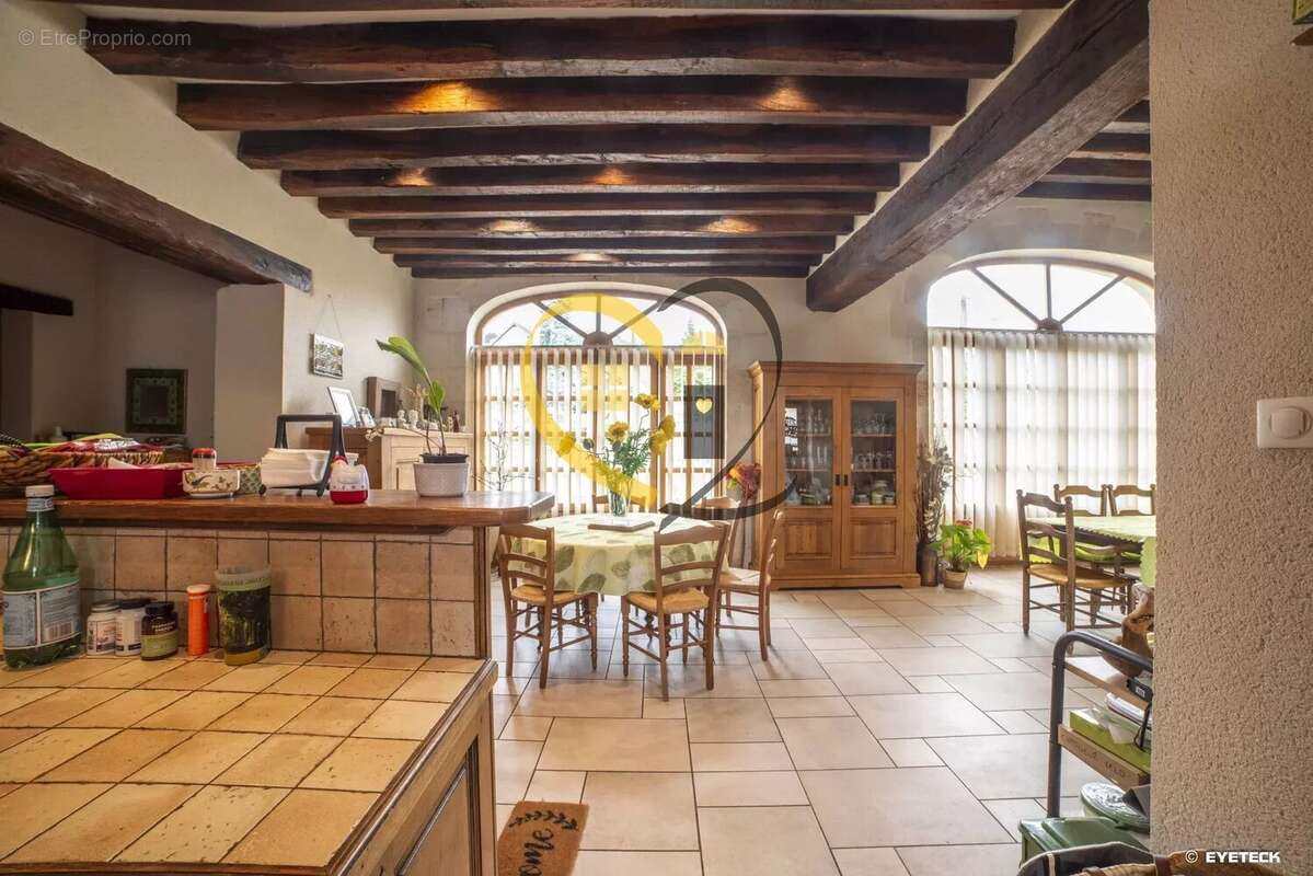 Maison à MENETOU-SALON