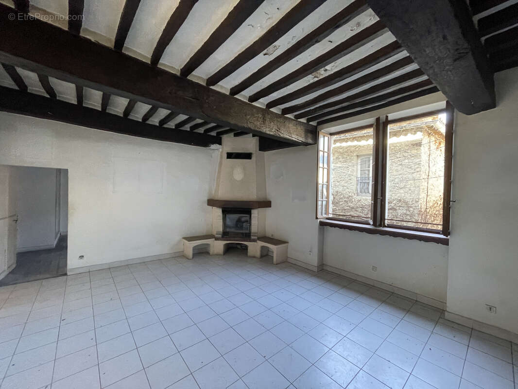 Maison à VAISON-LA-ROMAINE