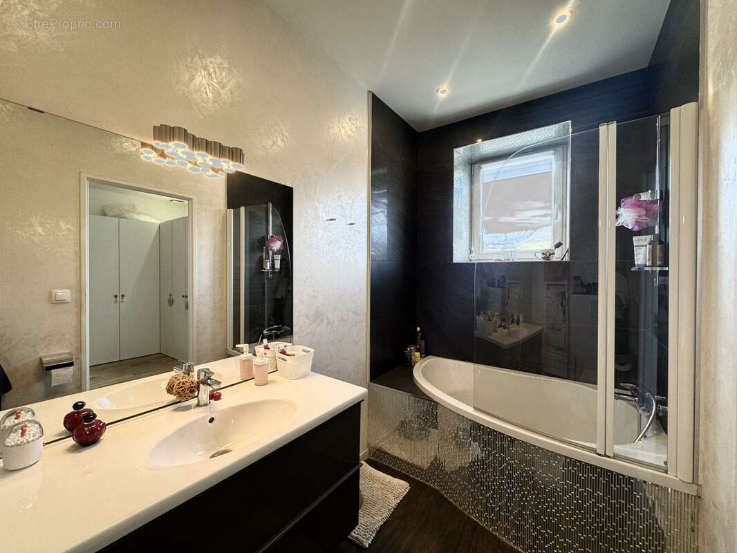 Maison à SAINT-MARCELLIN