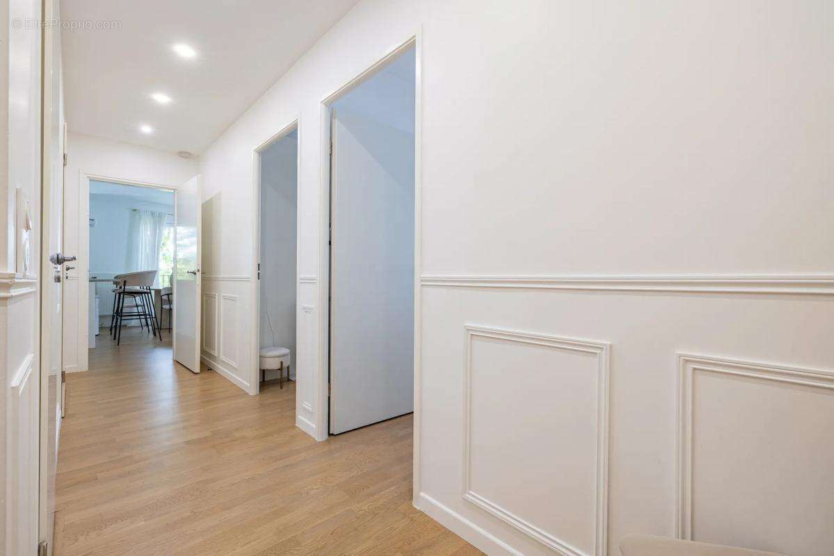 Appartement de 3 pièces de 69 m² à Pantin - photo 11