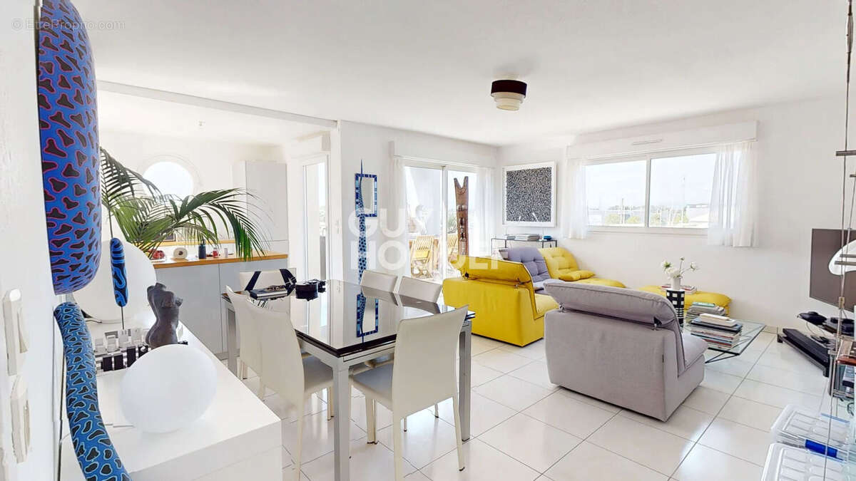 Appartement à CANET-EN-ROUSSILLON