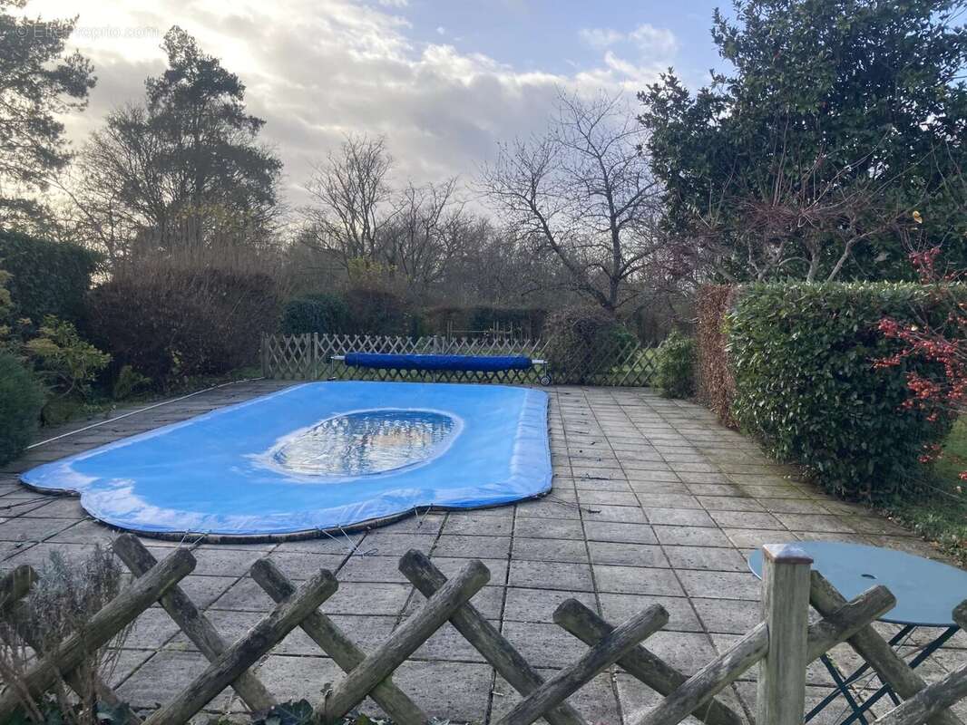 Maison à LA HAUTEVILLE