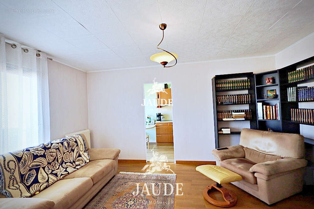 Appartement à COURNON-D'AUVERGNE