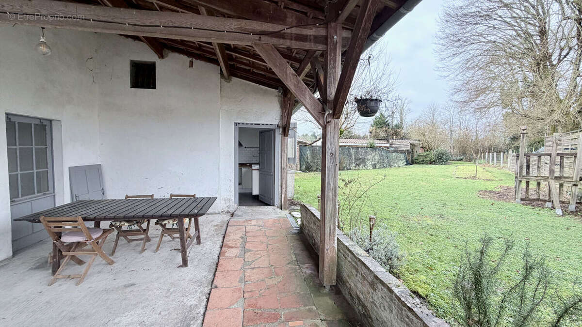 Maison à BELIN-BELIET