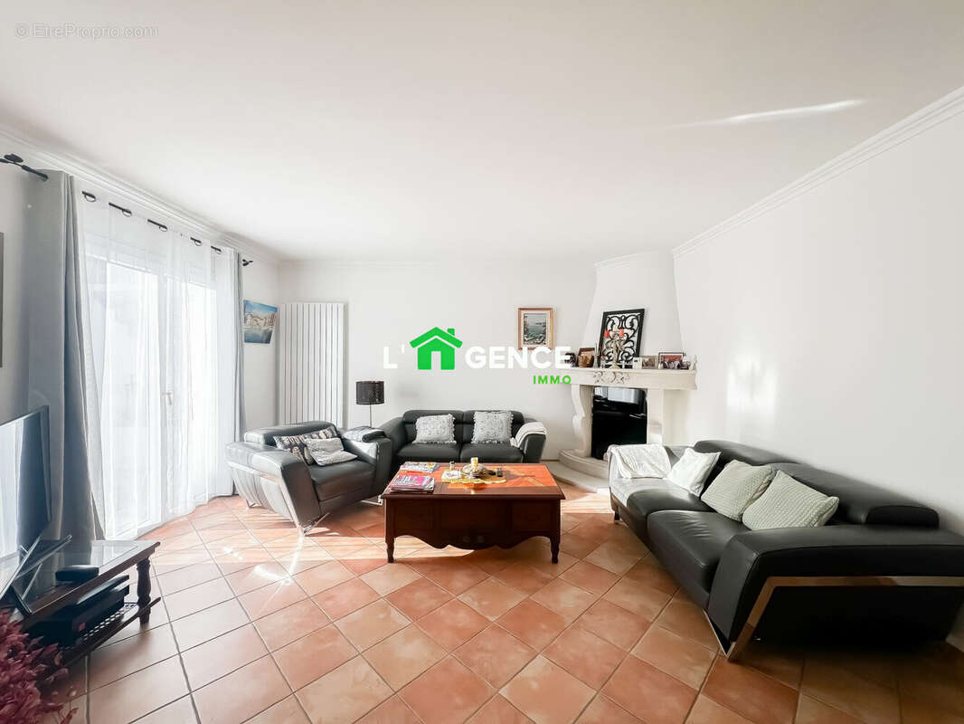 Maison à MARTIGUES