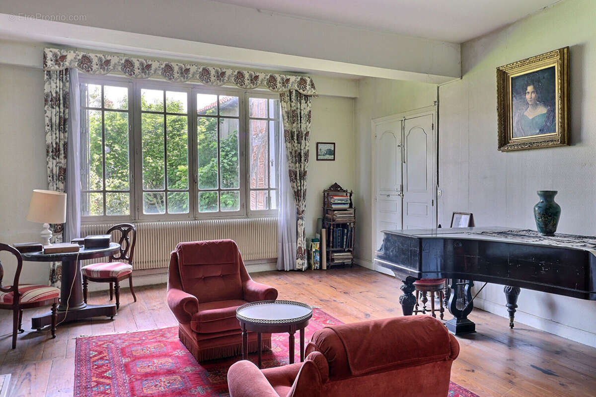 Maison de ville spacieuse à vendre à Saint Sever - Réf 15906 - photo 2