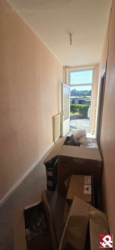 Maison 215 m² à Sainte-Feyre  - photo 3