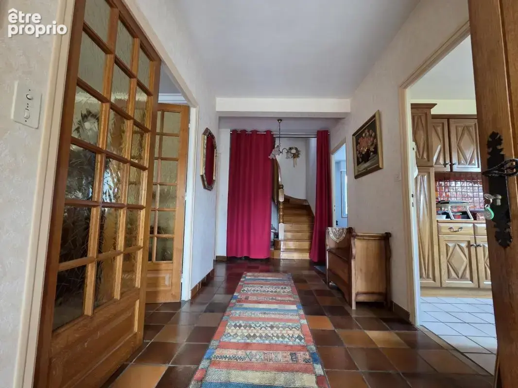 Maison familiale 4 chambres avec jardin  a vendre guerledan - photo 4