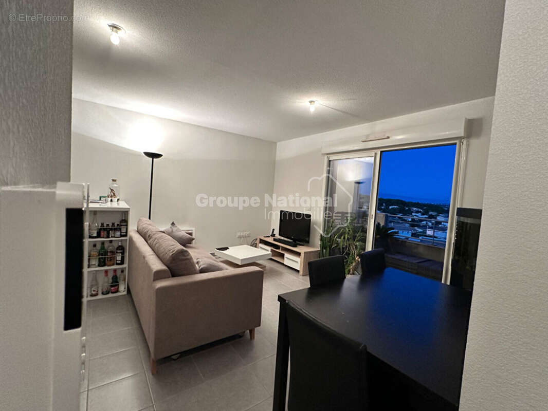 Appartement à ARAMON