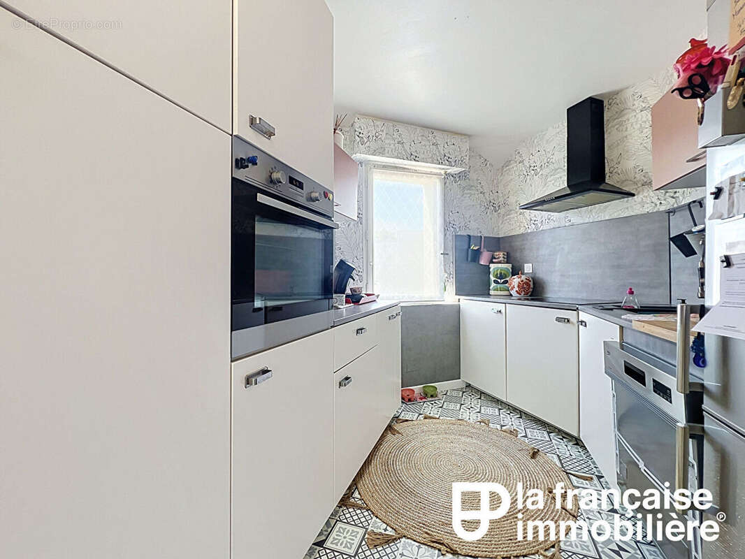Appartement à LE RHEU