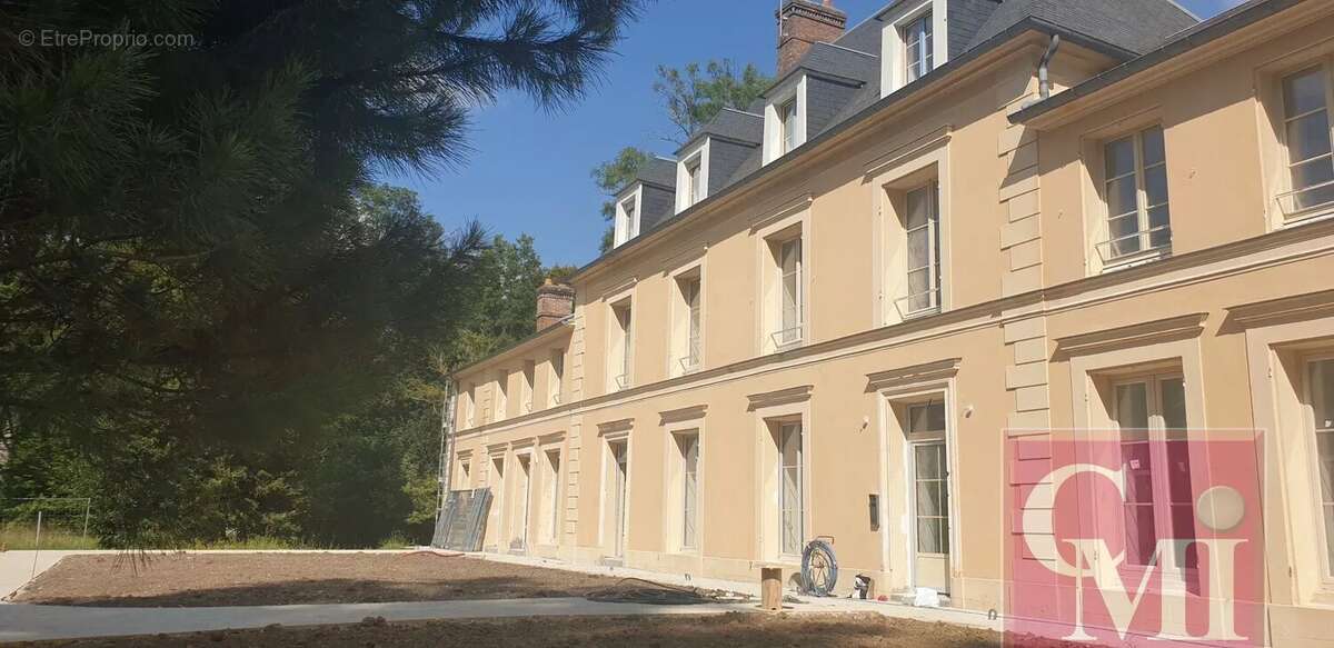 Appartement à BREUILLET