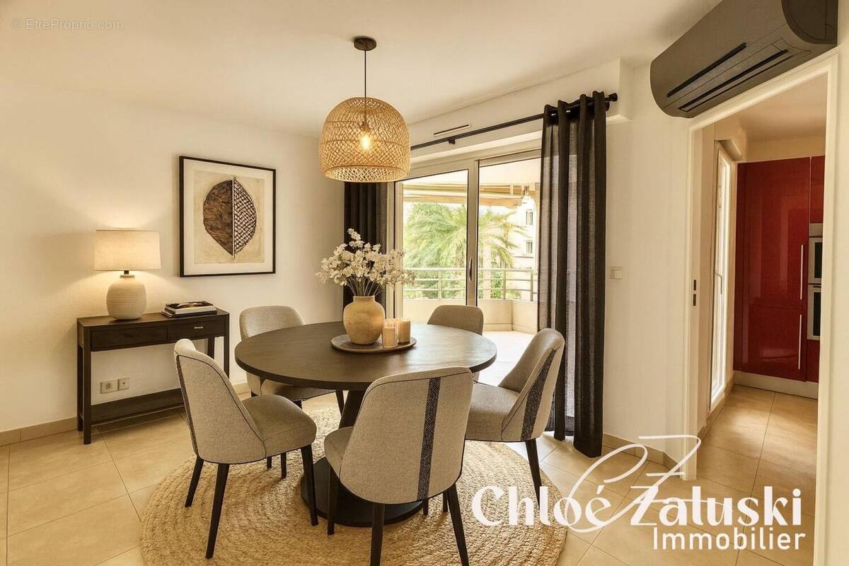 Photo 1 - Appartement à SAINT-RAPHAEL