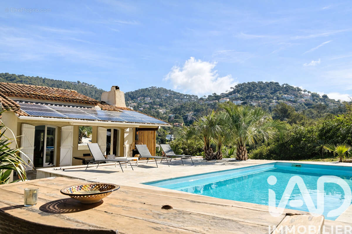 Photo 3 - Maison à CARQUEIRANNE