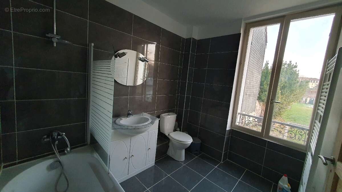 Maison à MANTES-LA-JOLIE