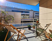 Appartement à LA GARENNE-COLOMBES