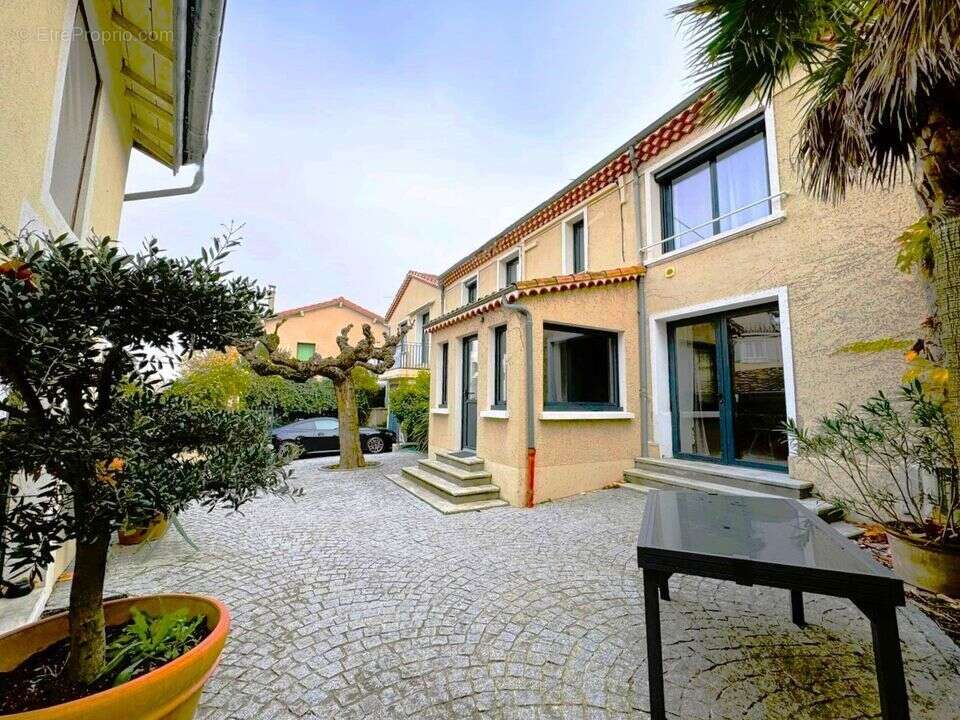 Maison à BEAUMONT-LES-VALENCE