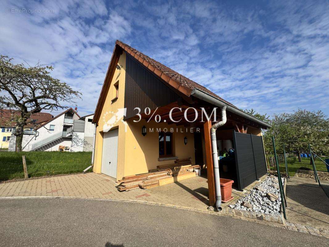Maison à BUSWILLER